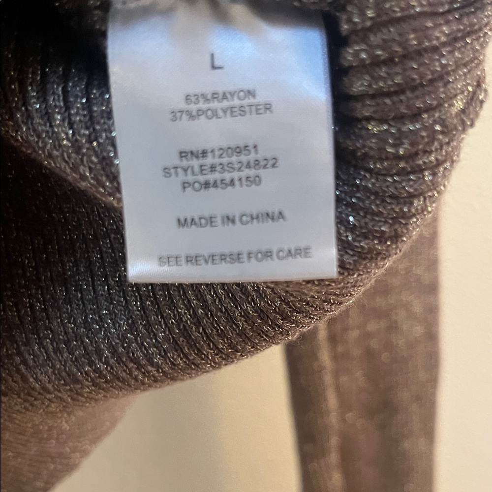 Pink Rose Brown V-Neck Sweater - Picture 4 of 9